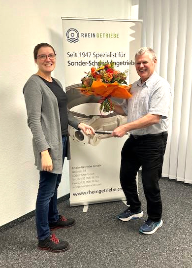 Verabschiedung von Dr. Peter Haag. Seine Nachfolge übernimmt Juliane Schreiber (M.Sc.) als neue technische Leiterin